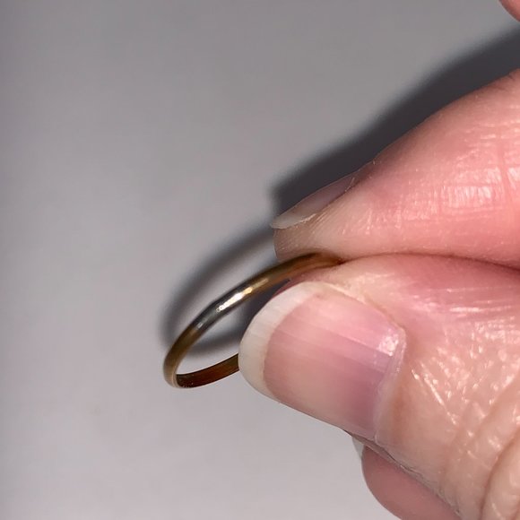 1.3mm Gold Filled Plain Band Ring, Size 3 1/4 - Picture 4 of 8